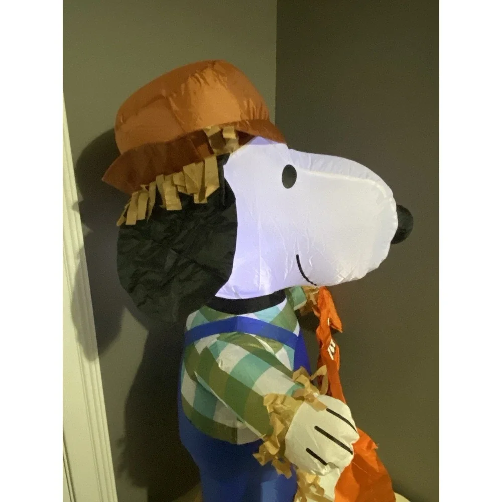Gemmy Inflatables‎ Holiday G08 70445 Air Blown Snoopy As Scarecrow Peanuts NIB